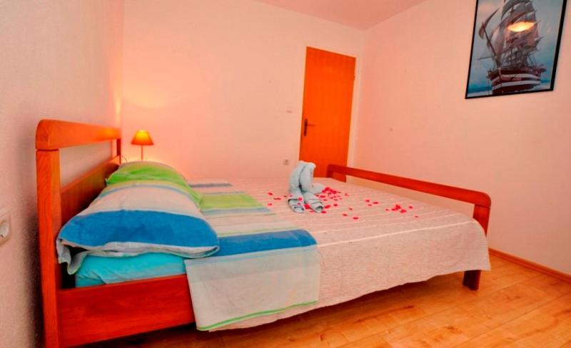 Appartamento Marinovi Dvori Slatine Esterno foto